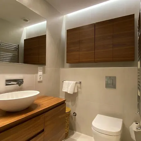 Apartamento Espacioso En El Corazon De Apartment *