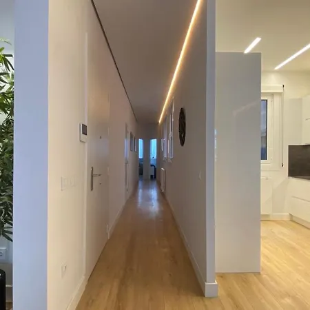 Apartamento Espacioso En El Corazon De Apartment